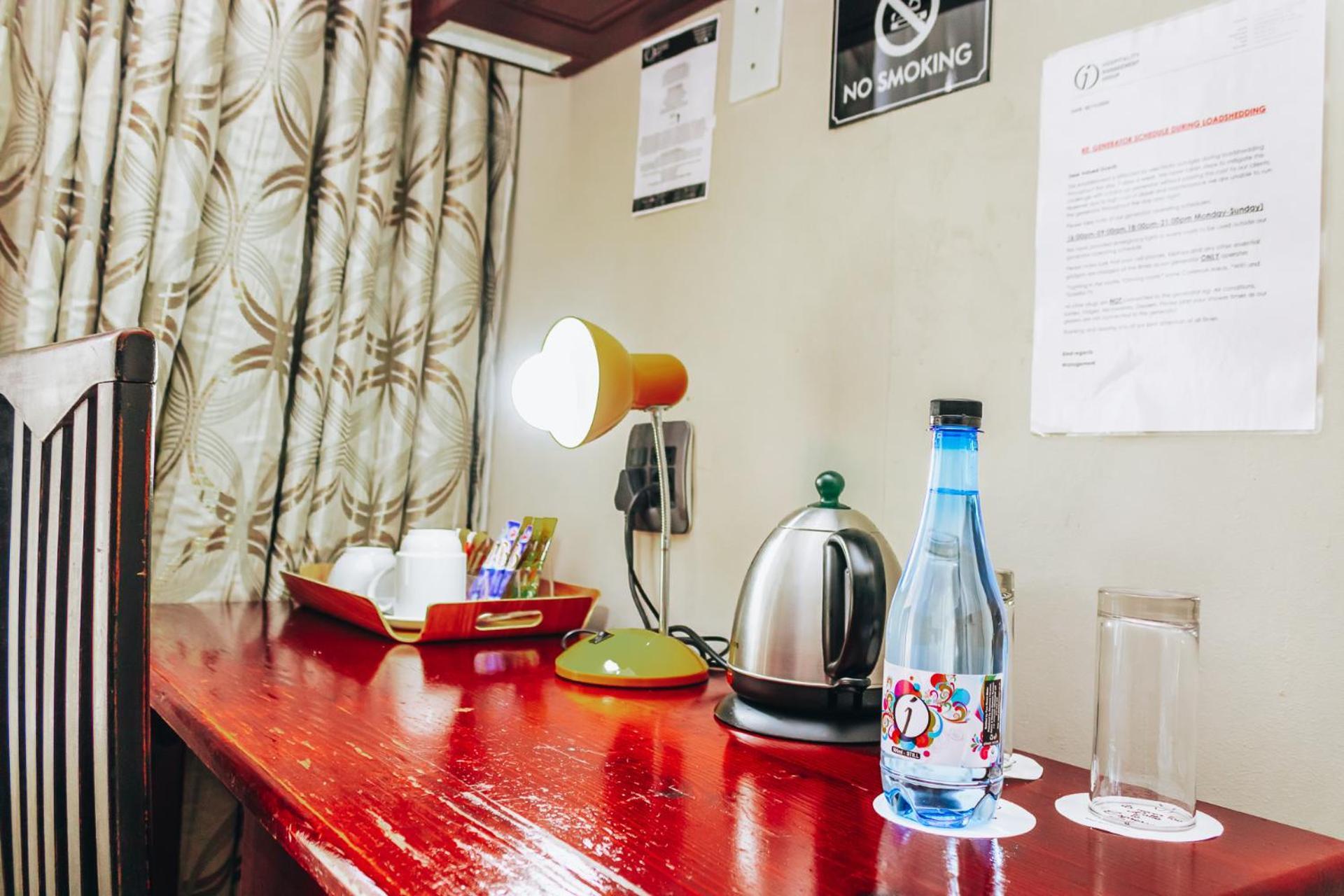 New England Guest House By Ilawu Pietermaritzburg Buitenkant foto